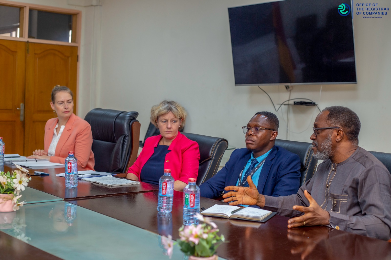 SECO Pays Courtesy Call On Registrar Of Companies