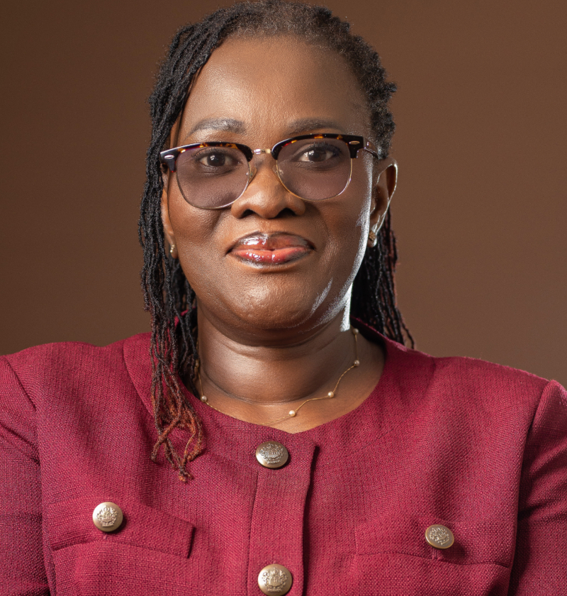 VIVIAN AMPERE
